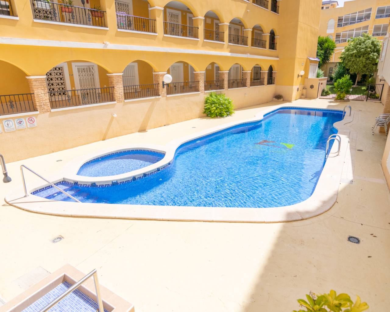 Apartamento - Reventa - Algorfa - Algorfa