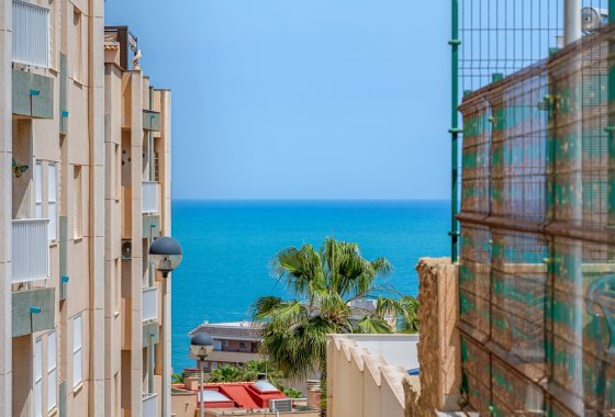 Apartamento - Reventa - Torrevieja - La Mata