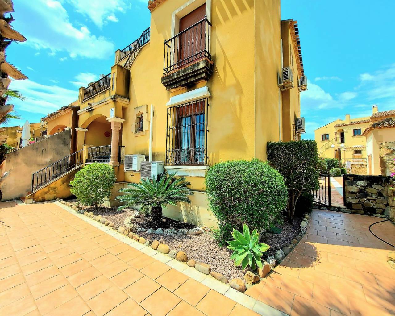 Apartment - Re-Sale - Algorfa - PLPR037