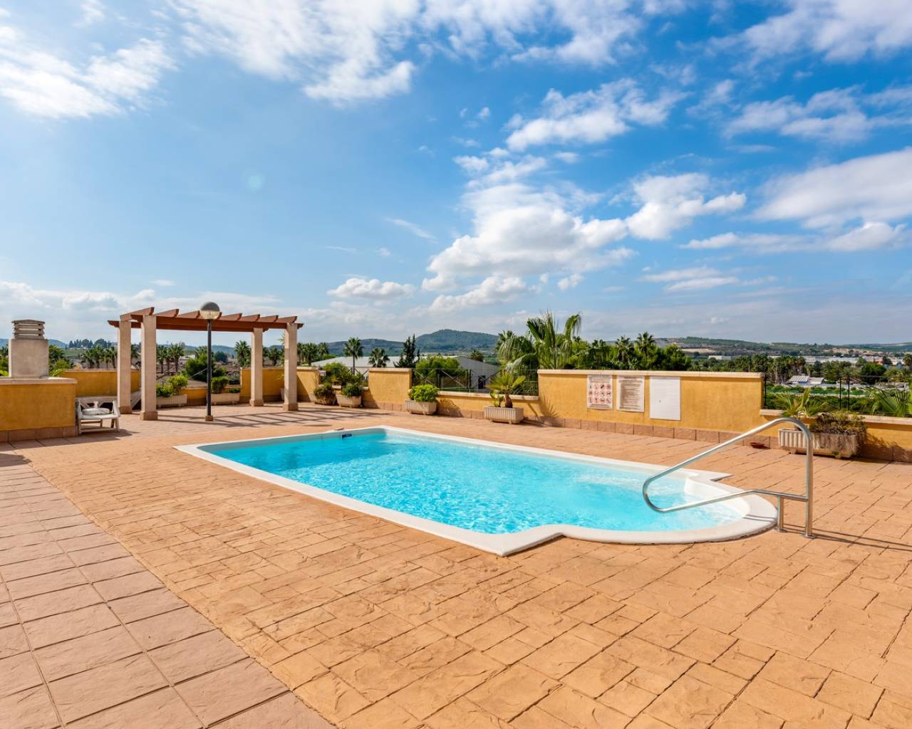 Apartment - Re-Sale - Jacarilla - Jacarilla