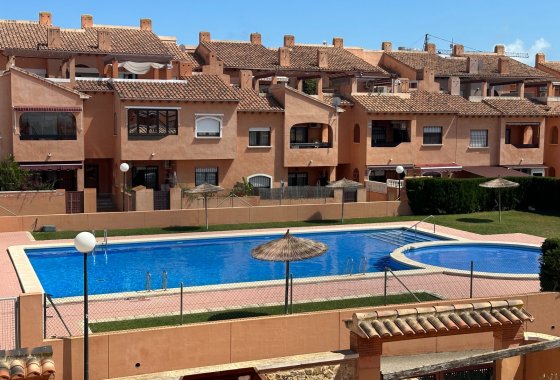 Apartment - Re-Sale - Torrevieja - Aguas Nuevas
