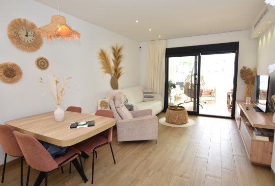 Apartment - Re-Sale - Torrevieja - Los Balcones