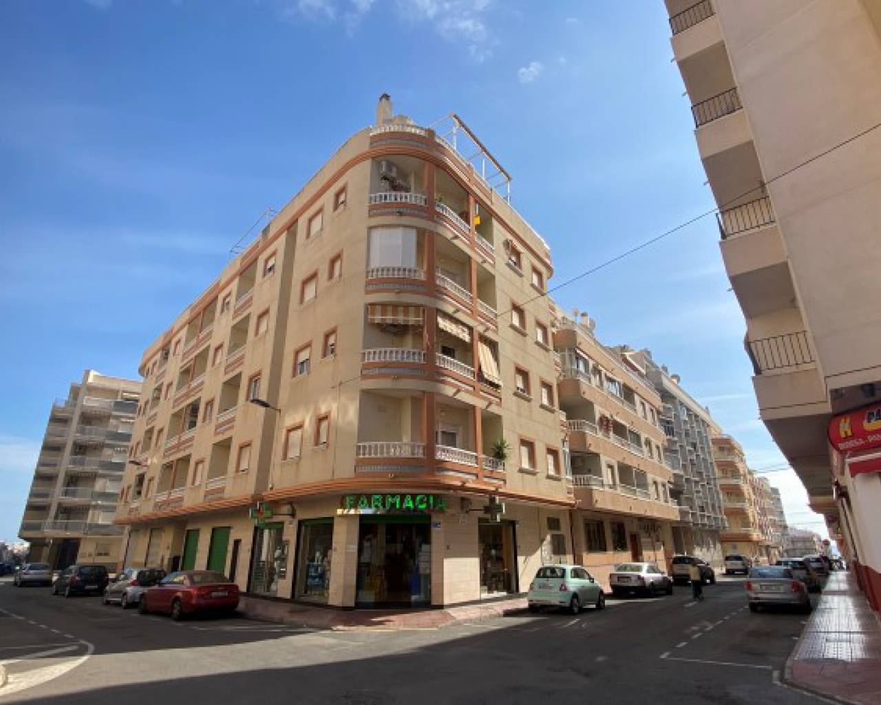 Apartment - Re-Sale - Torrevieja - PLPRC078