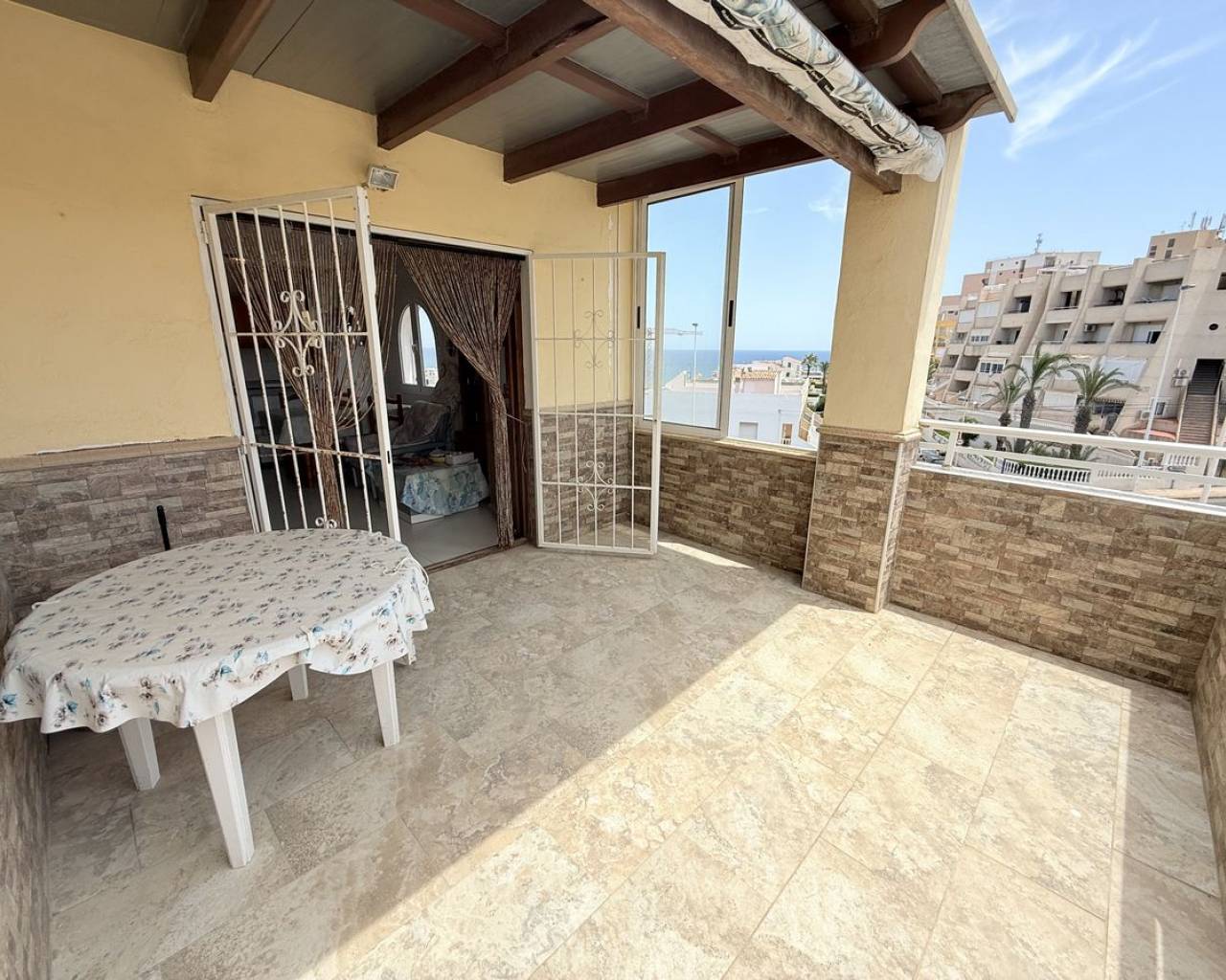Apartment - Re-Sale - Torrevieja - Torrevieja