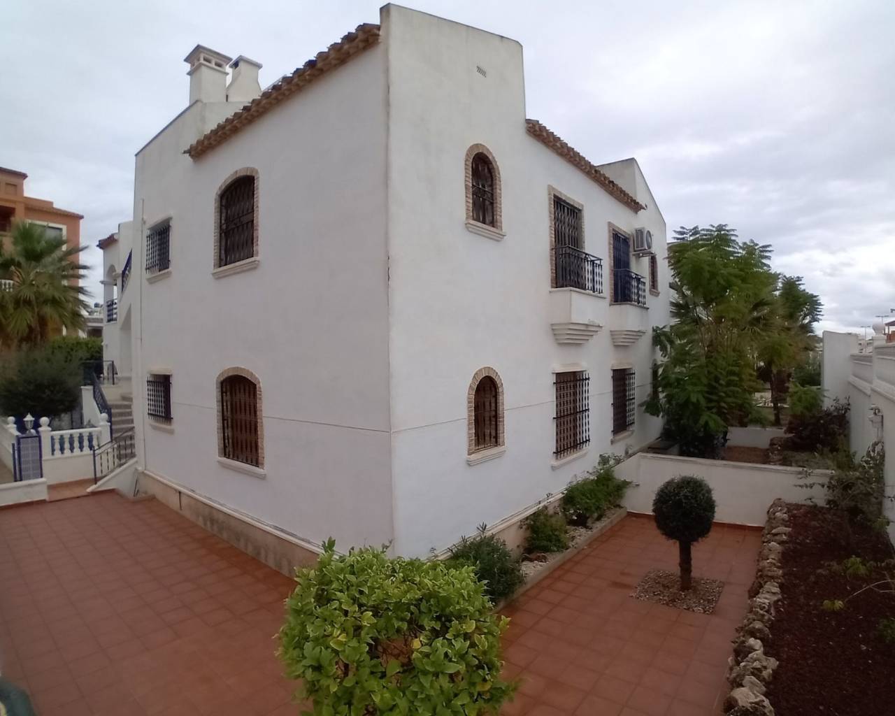 Apartment - Re-Sale - Villamartin - Villamartin