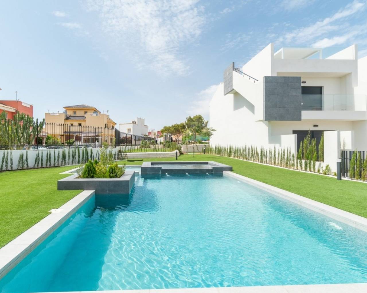 Bungalow - Nueva construcción  - Torrevieja - Los Balcones
