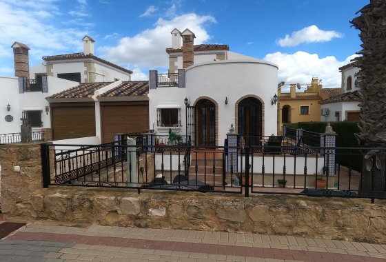Chalet Independiente - Reventa - Algorfa - RT-45548