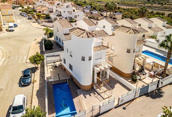 Chalet Independiente - Reventa - La Marina - La Marina