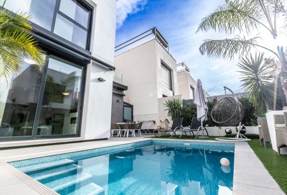 Chalet Independiente - Reventa - Villamartin - Pau 26