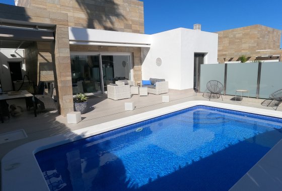 Detached Villa - Re-Sale - Algorfa - Algorfa