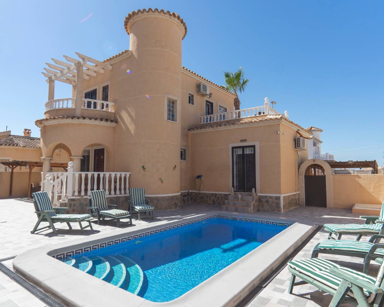 Detached Villa - Re-Sale - Ciudad Quesada - Benijofar