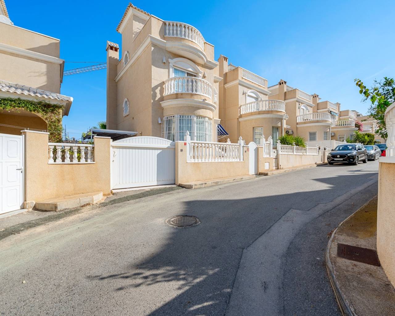 Detached Villa - Re-Sale - Orihuela - Los Altos