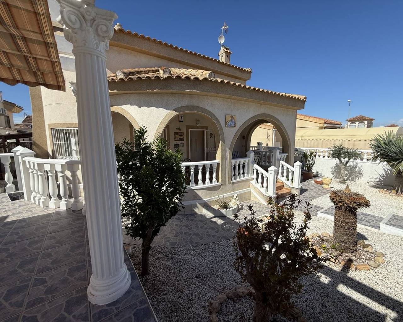 Detached Villa - Re-Sale - Rojales - Rojales