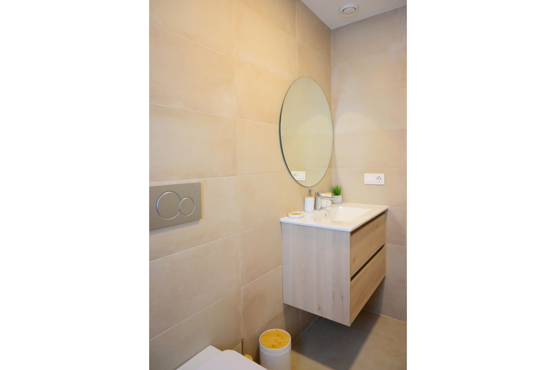 Nueva construcción  - Chalet Independiente - Dolores - polideportivo