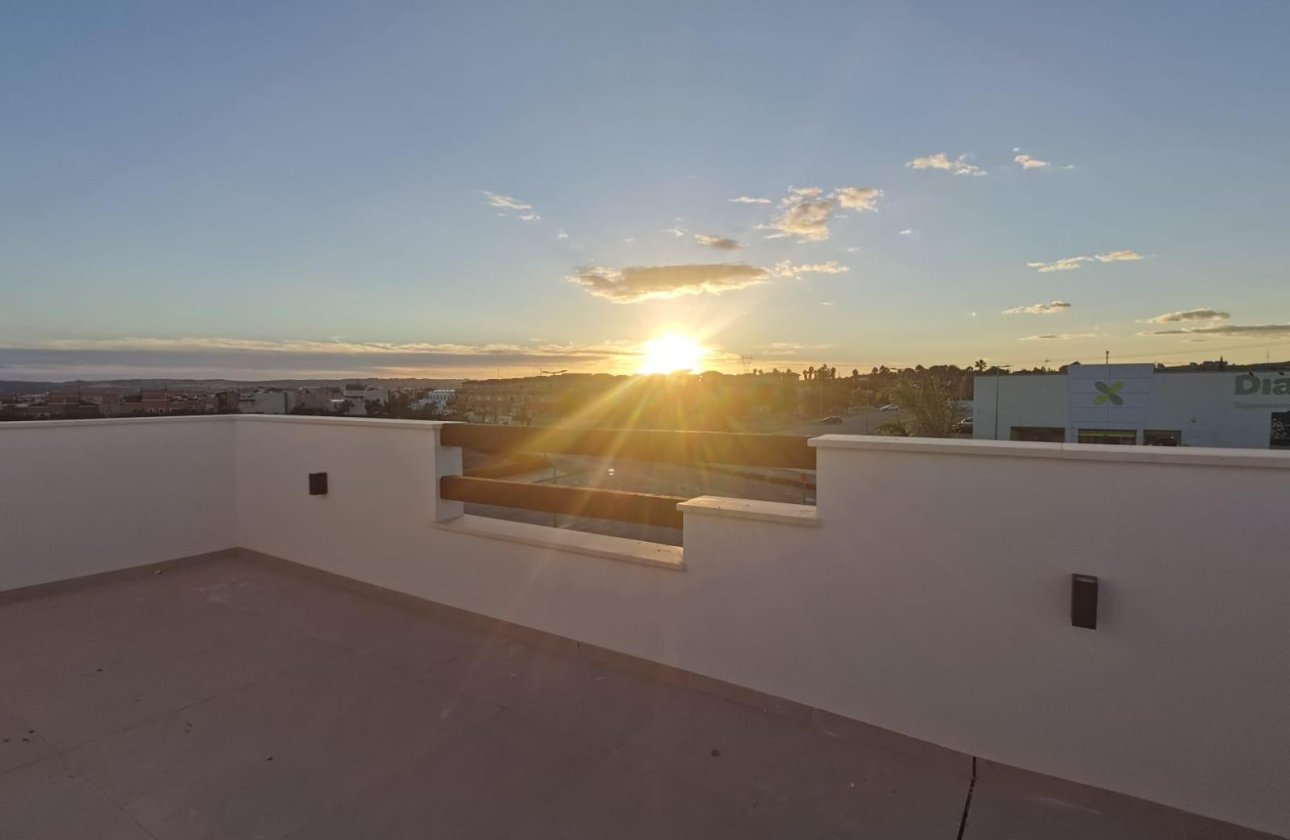 Nueva construcción  - Chalet Independiente - Los Montesinos - La Herrada