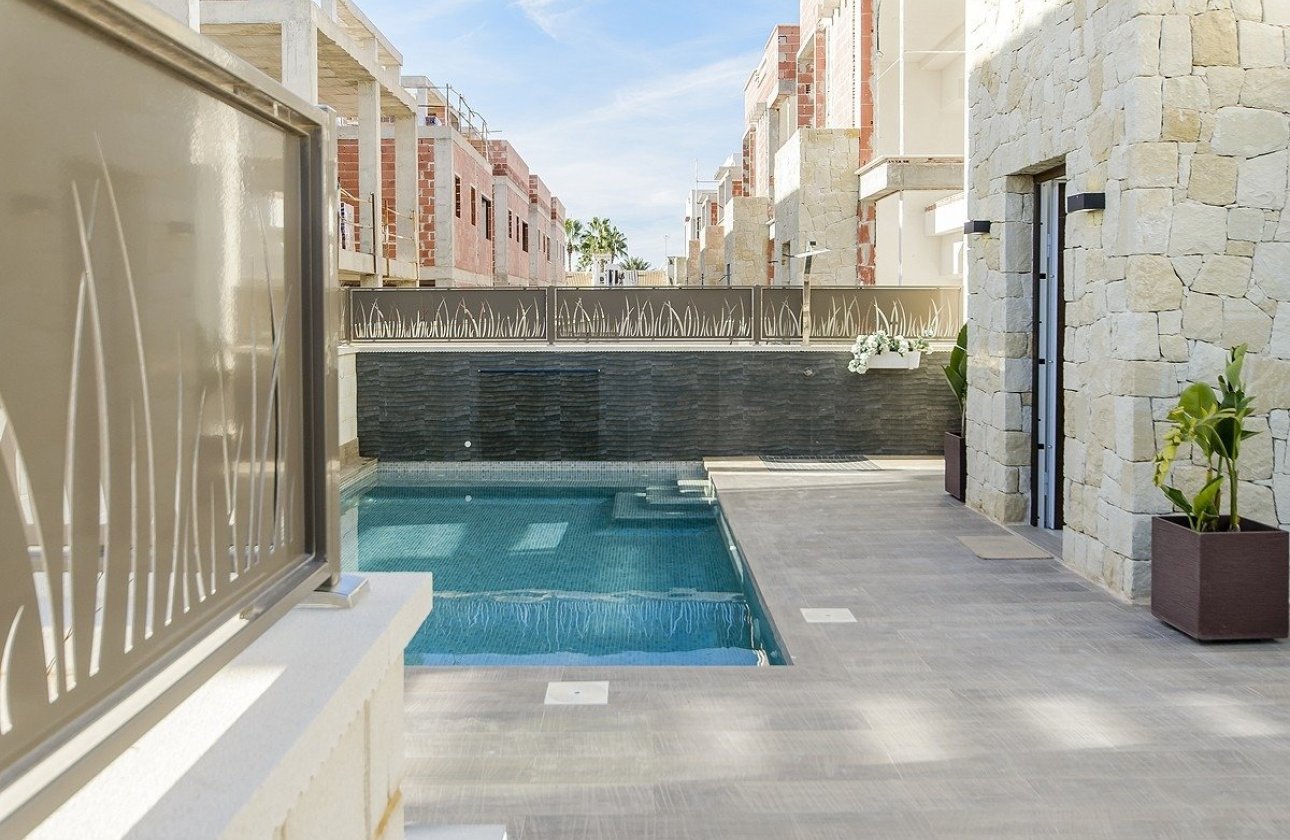 Nueva construcción  - Chalet Independiente - Los Montesinos - La Herrada