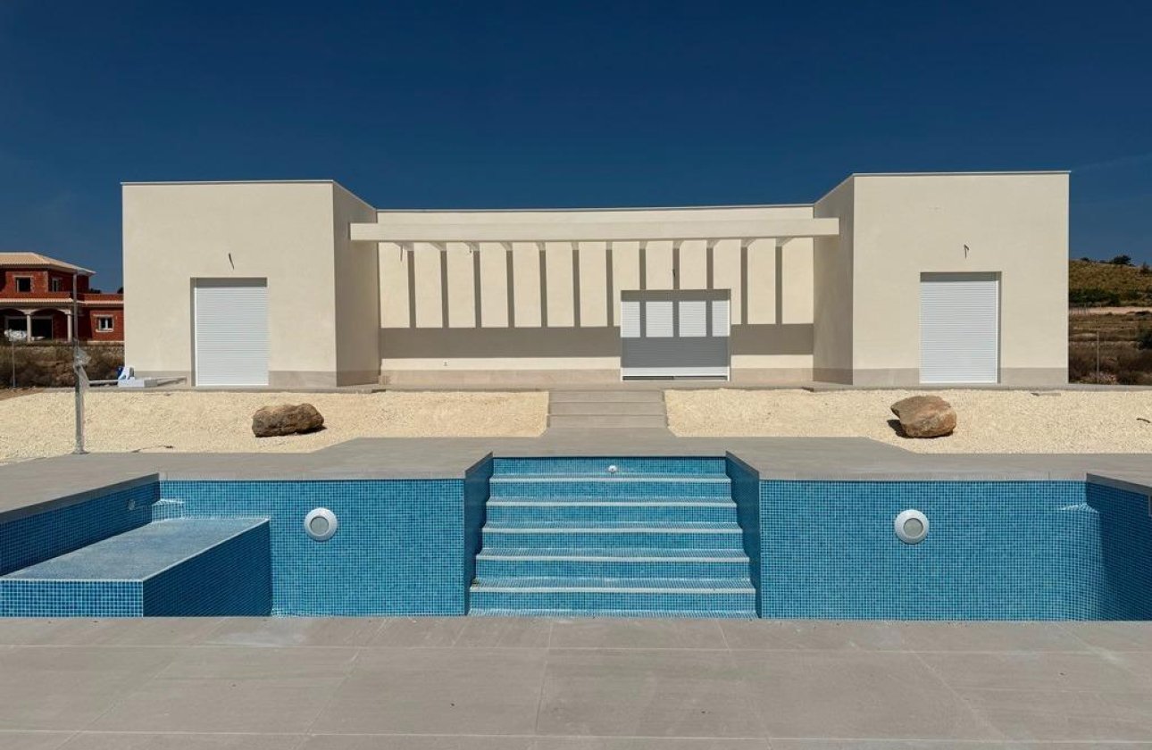 Nueva construcción  - Chalet Independiente - Pinoso - Camino Del Prado