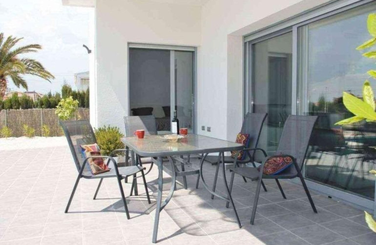 Nueva construcción  - Chalet Independiente - Rafal - polideportivo