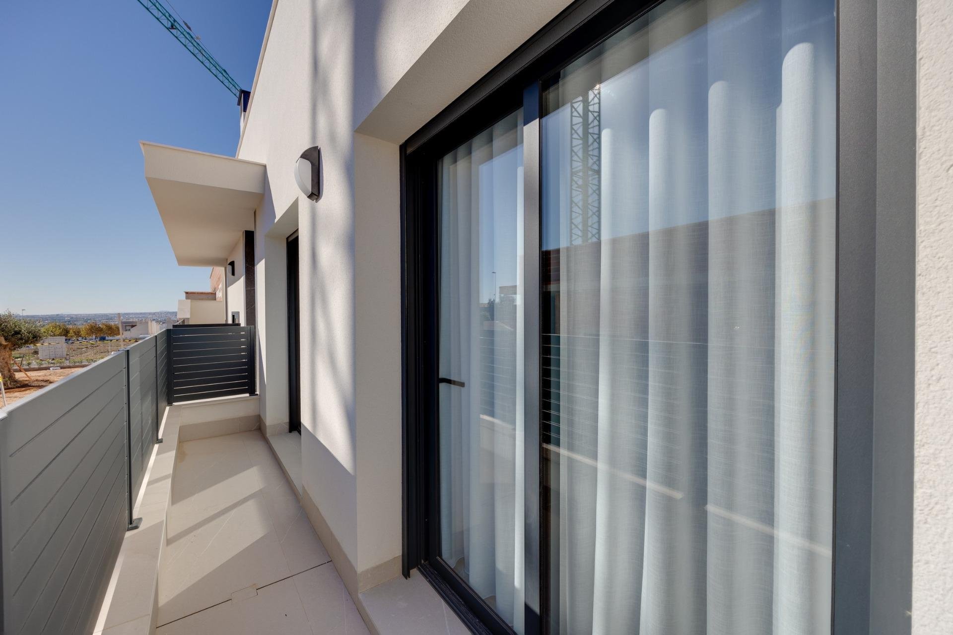 Nueva construcción  - Chalet Independiente - Torrevieja - Sector 25