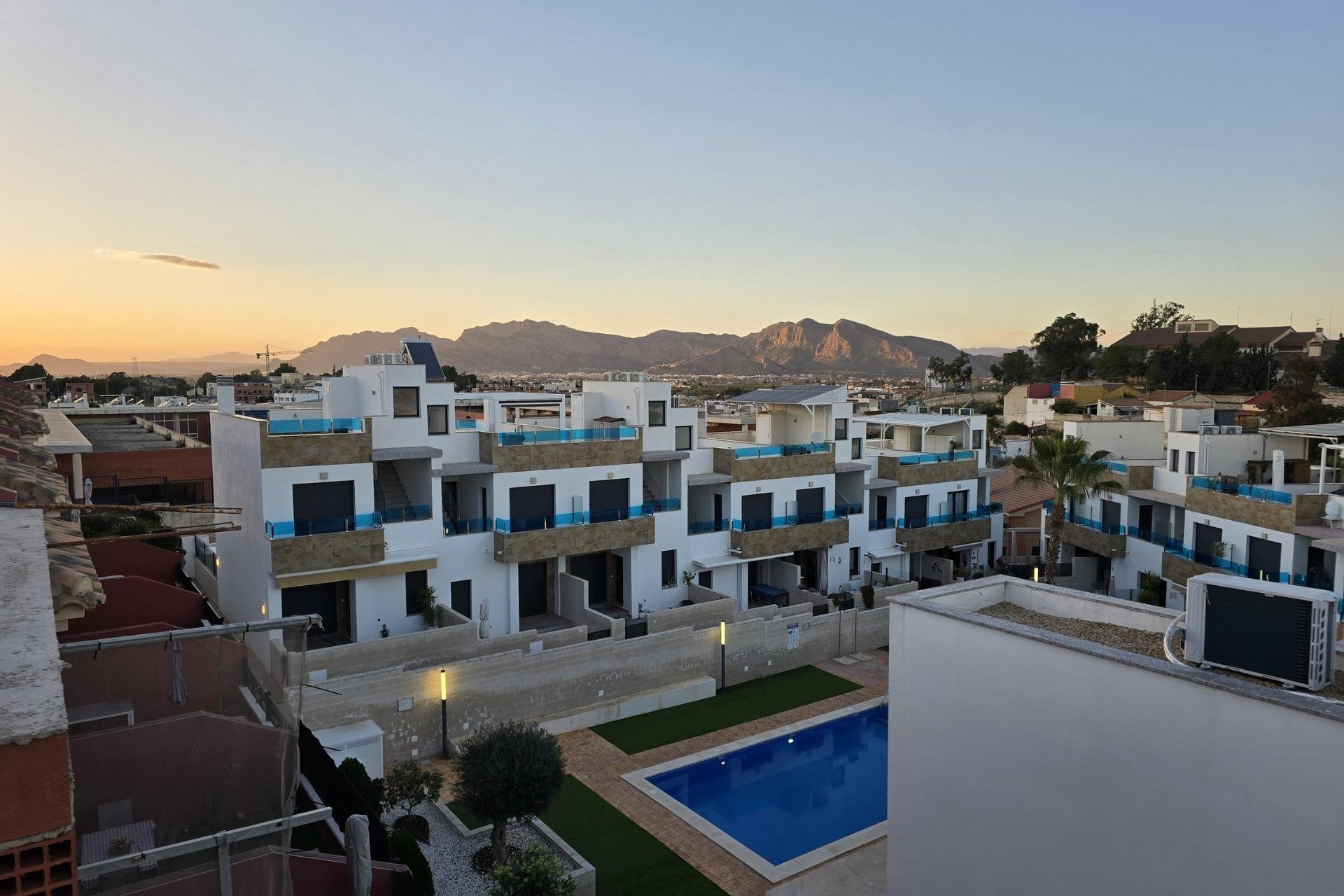 Nueva construcción  - Duplex - Bigastro - pueblo