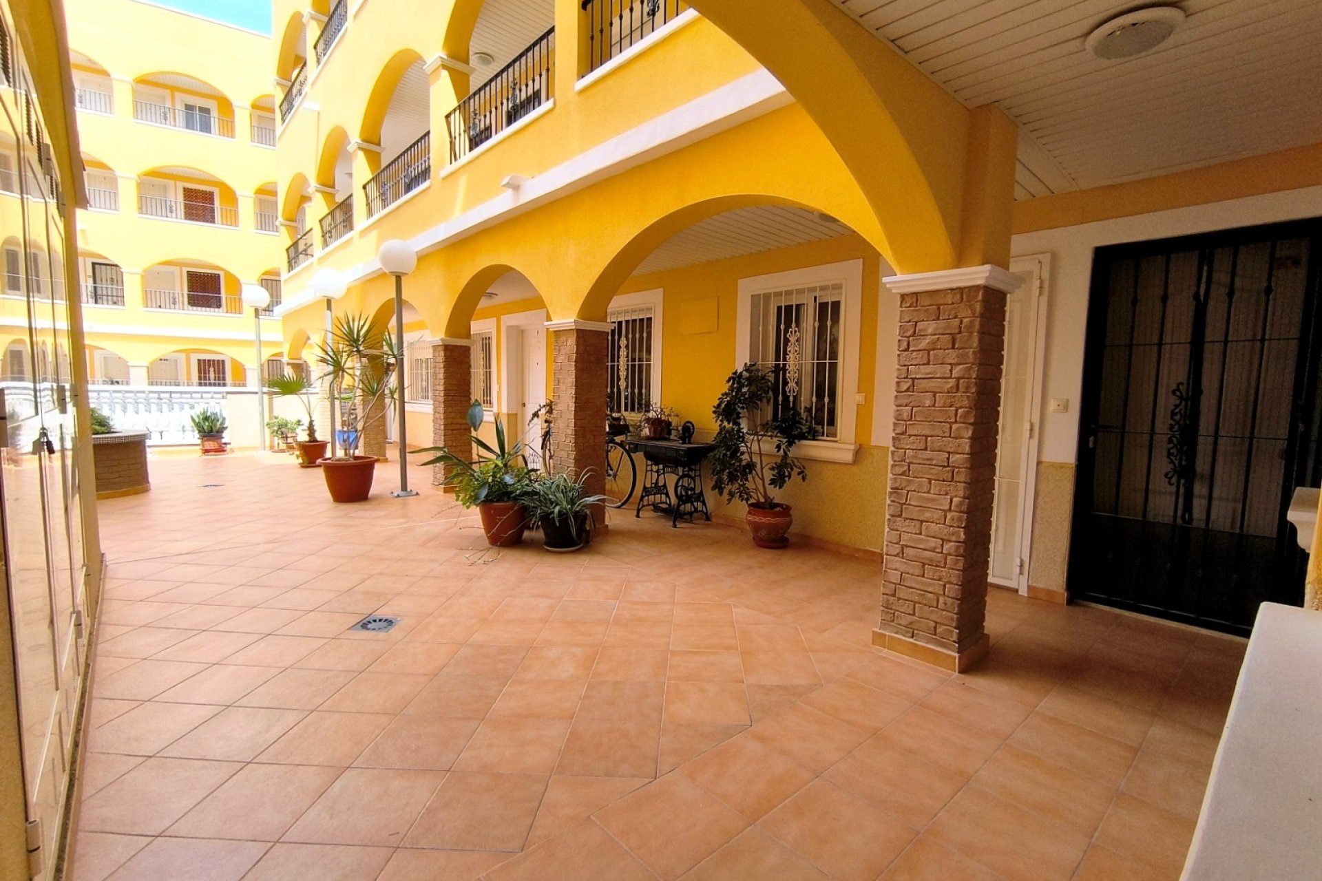Re-Sale - Apartment - Algorfa