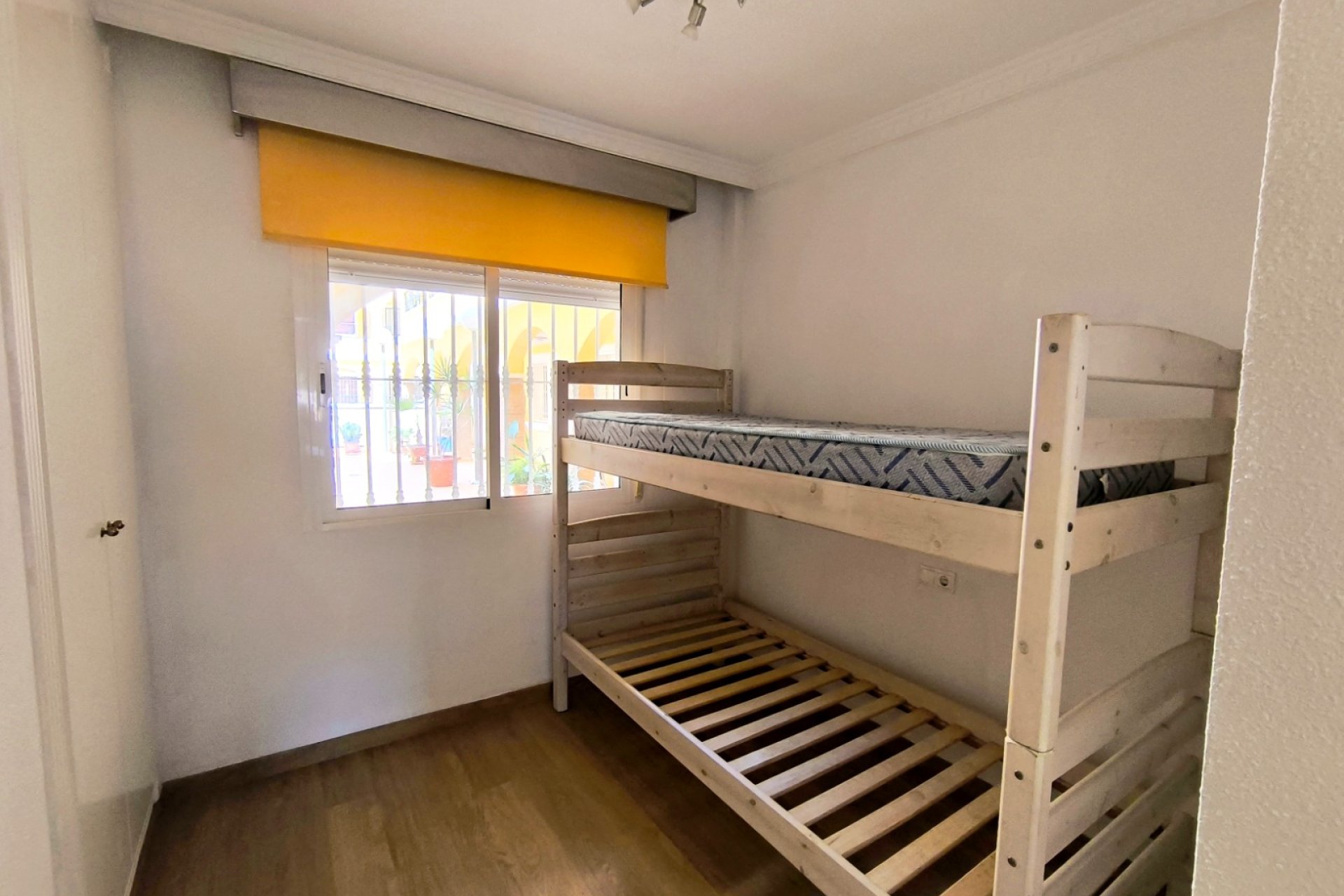 Re-Sale - Apartment - Algorfa