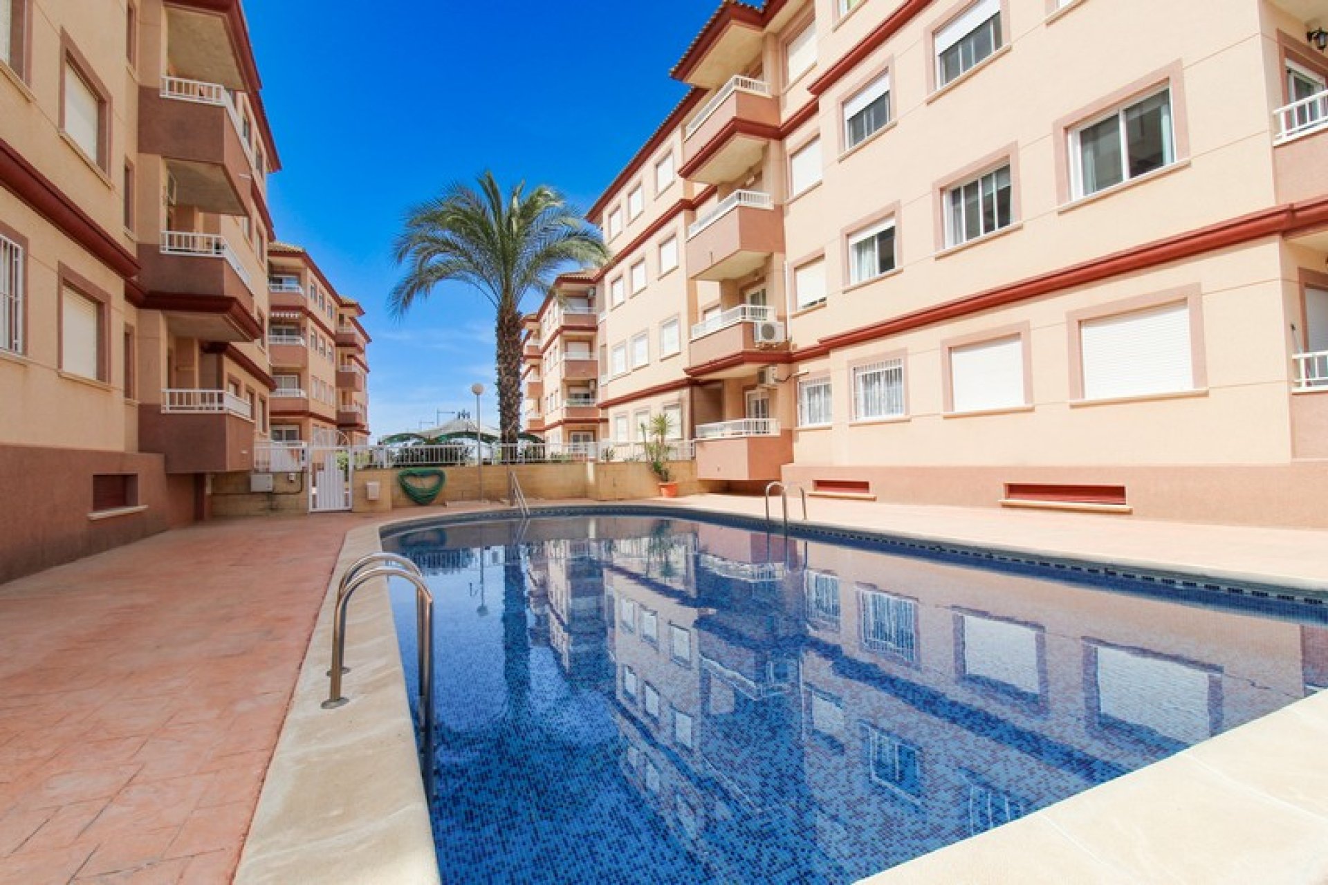 Re-Sale - Apartment - Algorfa