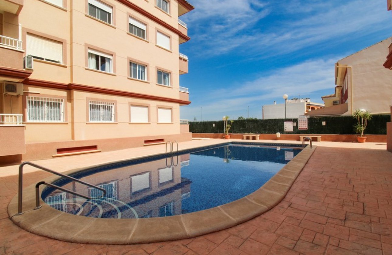 Re-Sale - Apartment - Algorfa