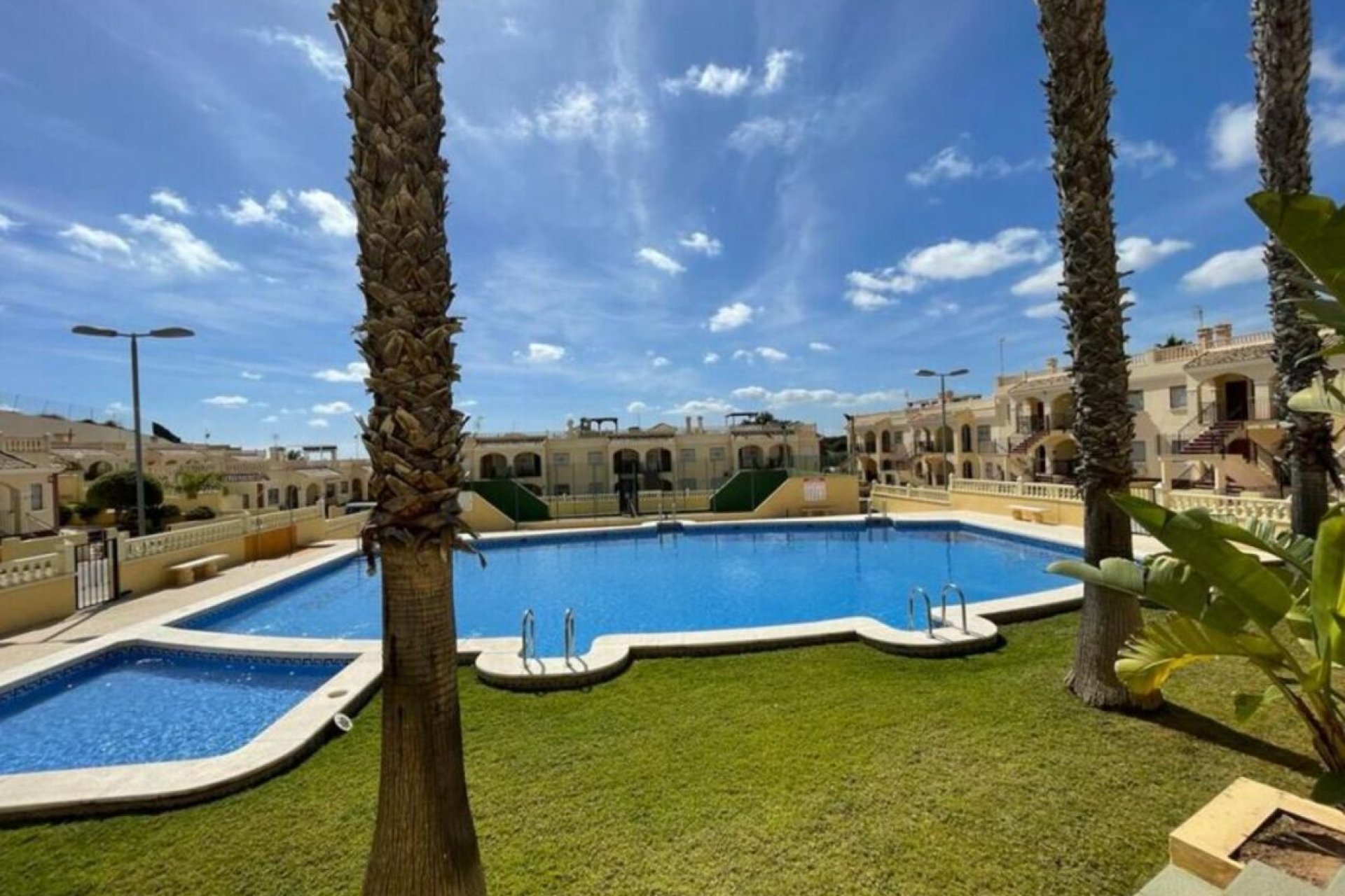 Re-Sale - Apartment - Algorfa