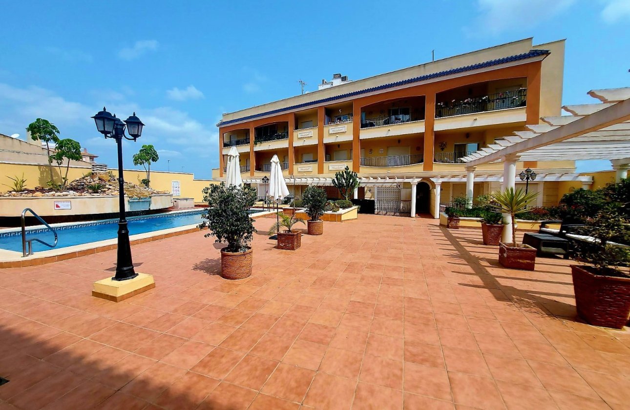 Re-Sale - Apartment - Algorfa