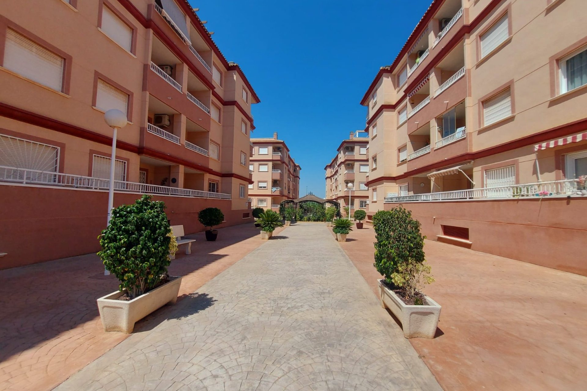Re-Sale - Apartment - Algorfa