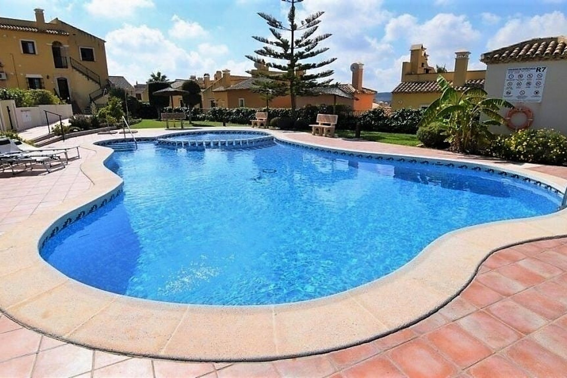 Re-Sale - Apartment - Algorfa