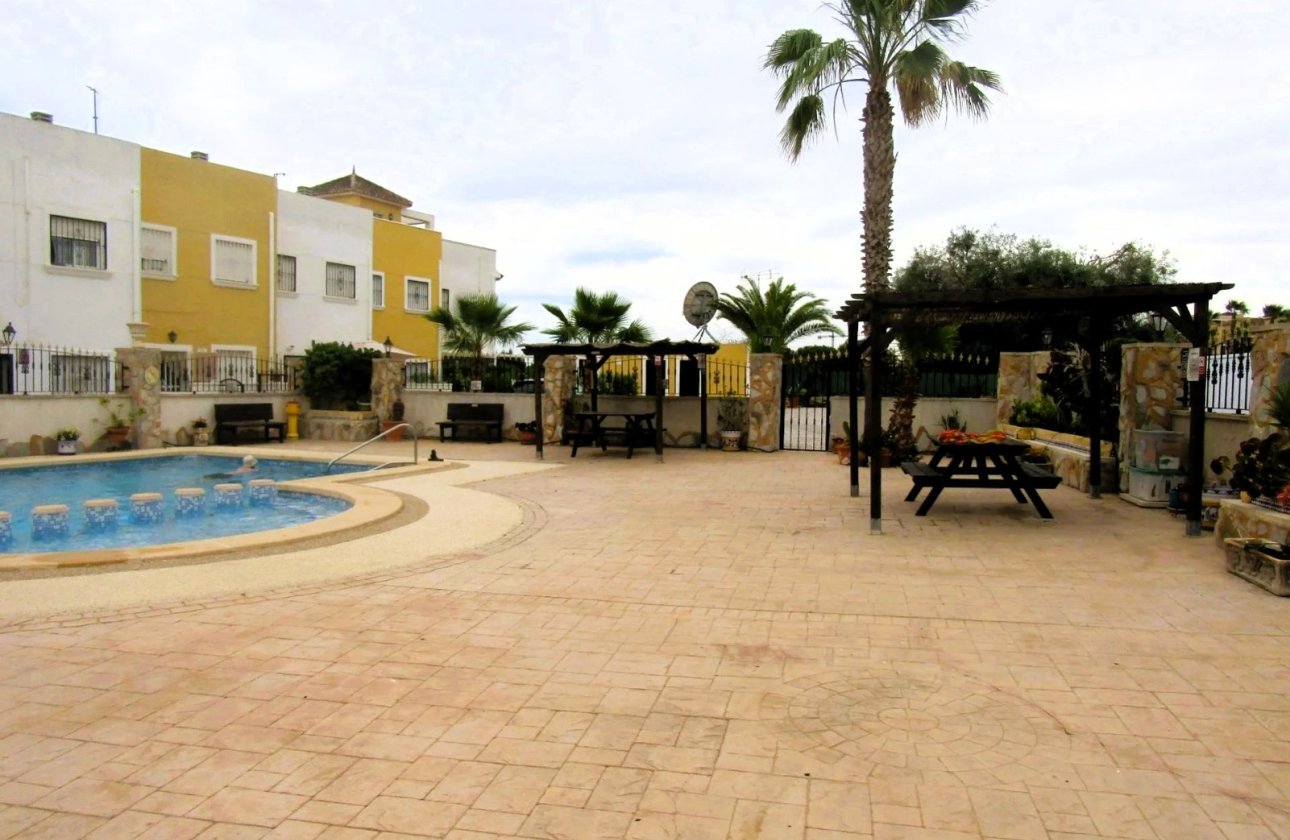 Re-Sale - Apartment - Algorfa