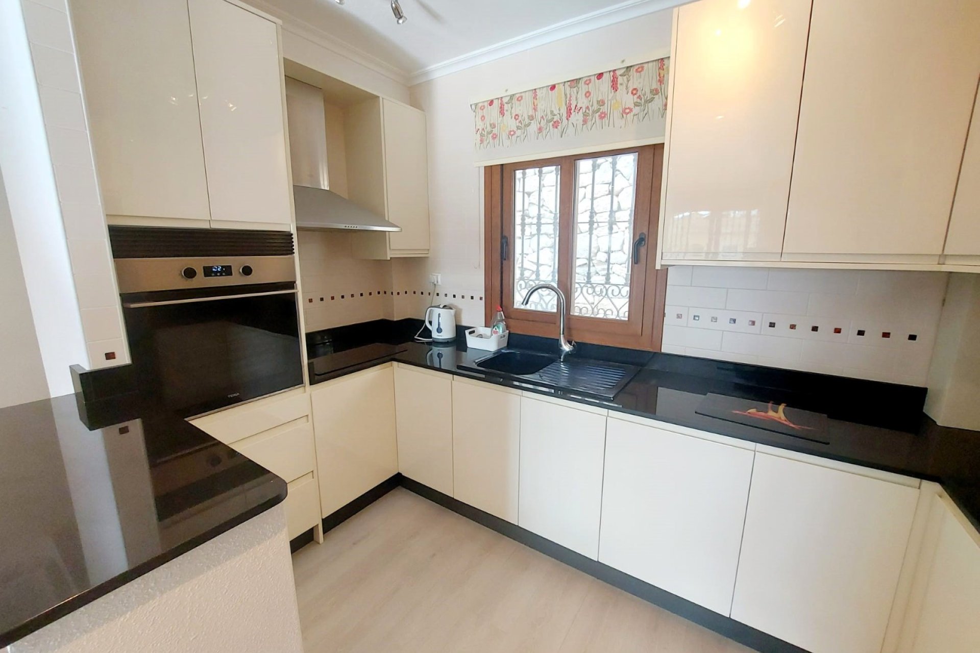 Re-Sale - Apartment - Algorfa