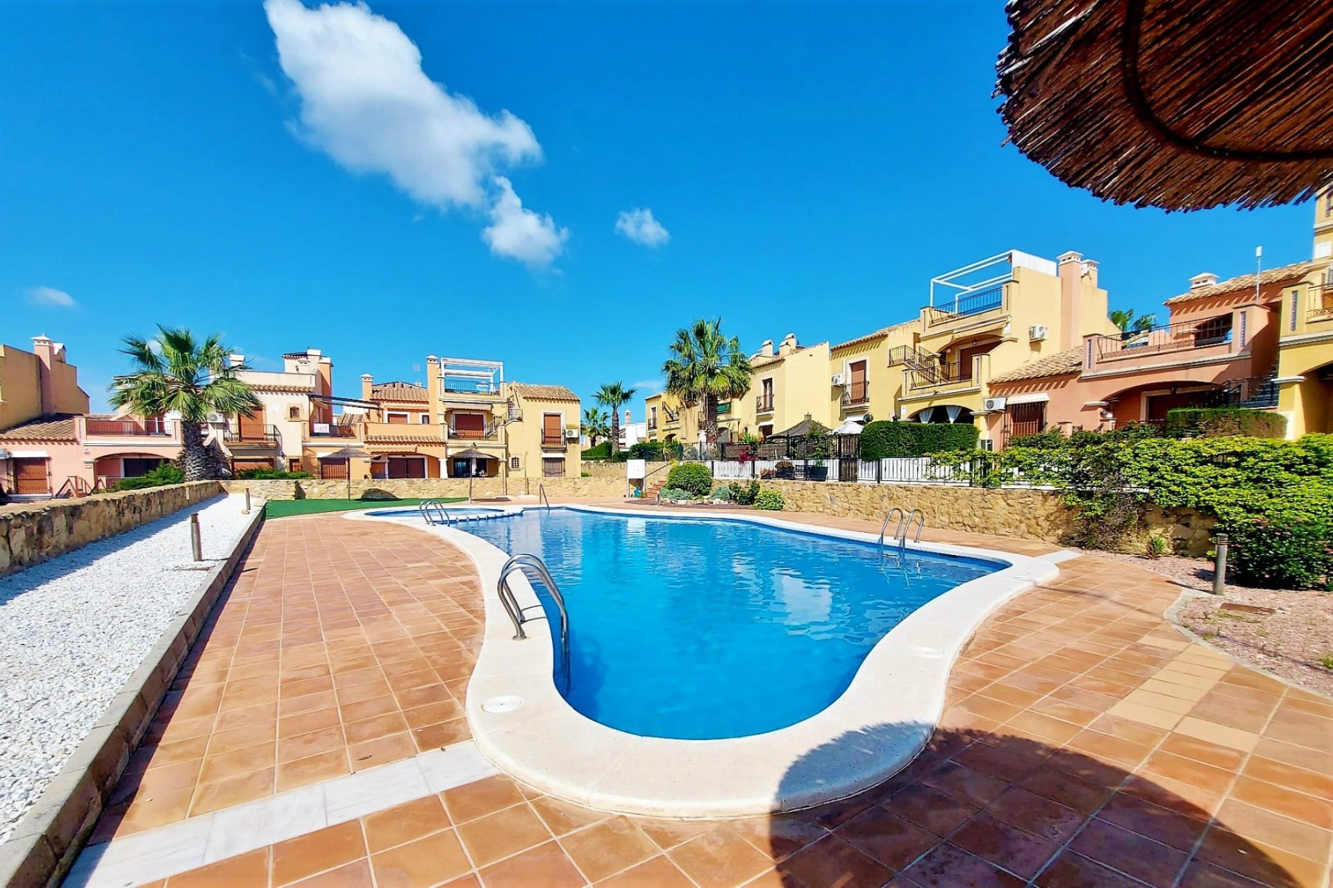 Re-Sale - Apartment - Algorfa
