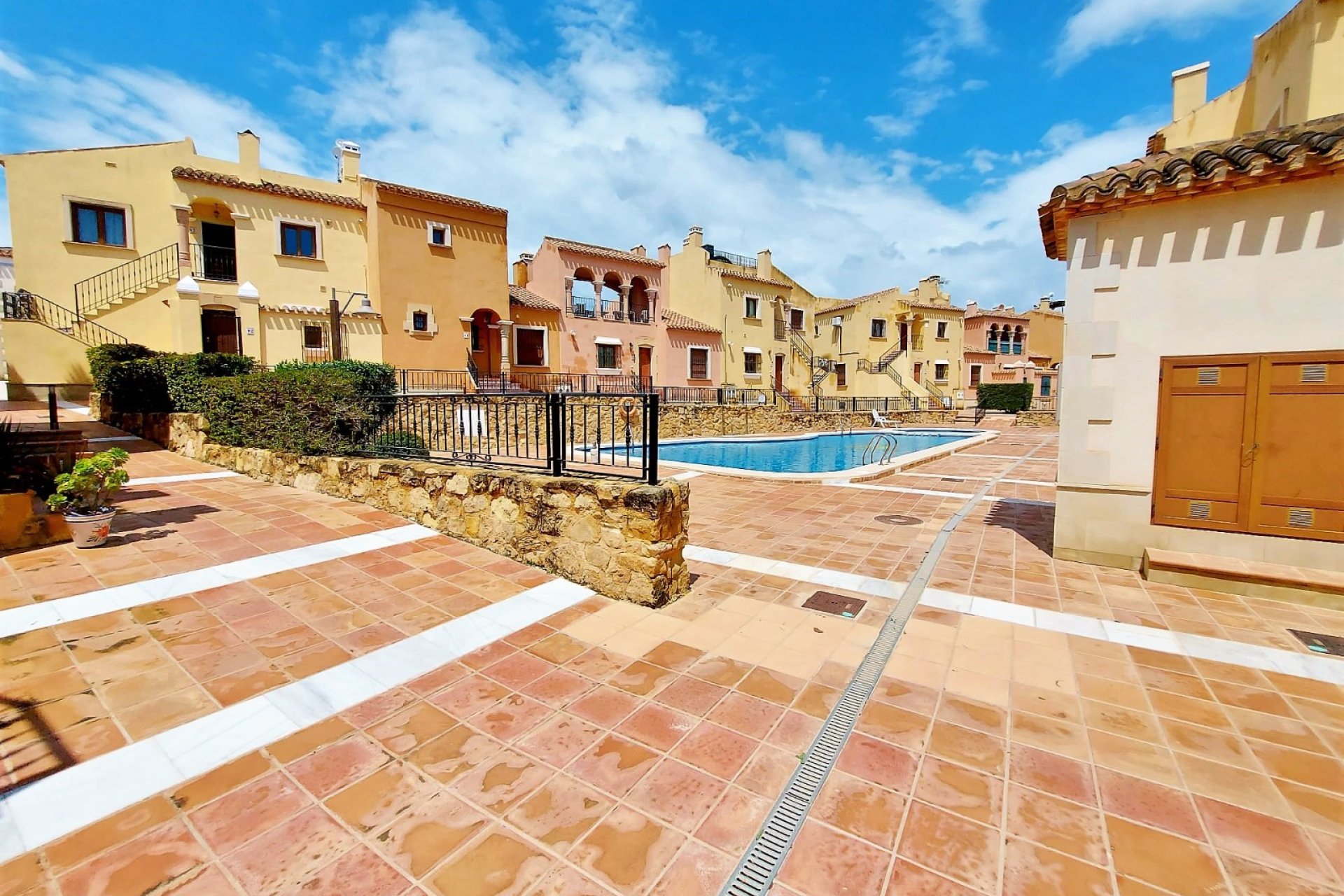 Re-Sale - Apartment - Algorfa