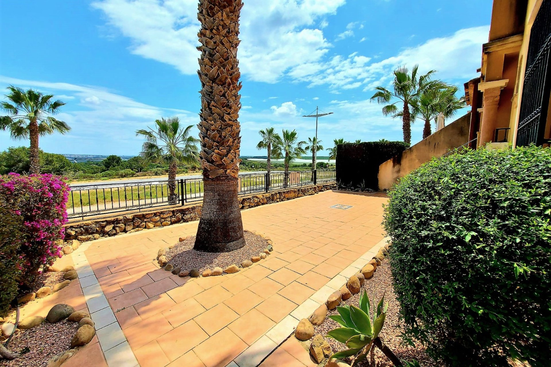 Re-Sale - Apartment - Algorfa