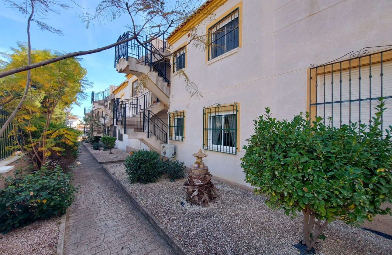 Re-Sale - Apartment - Algorfa