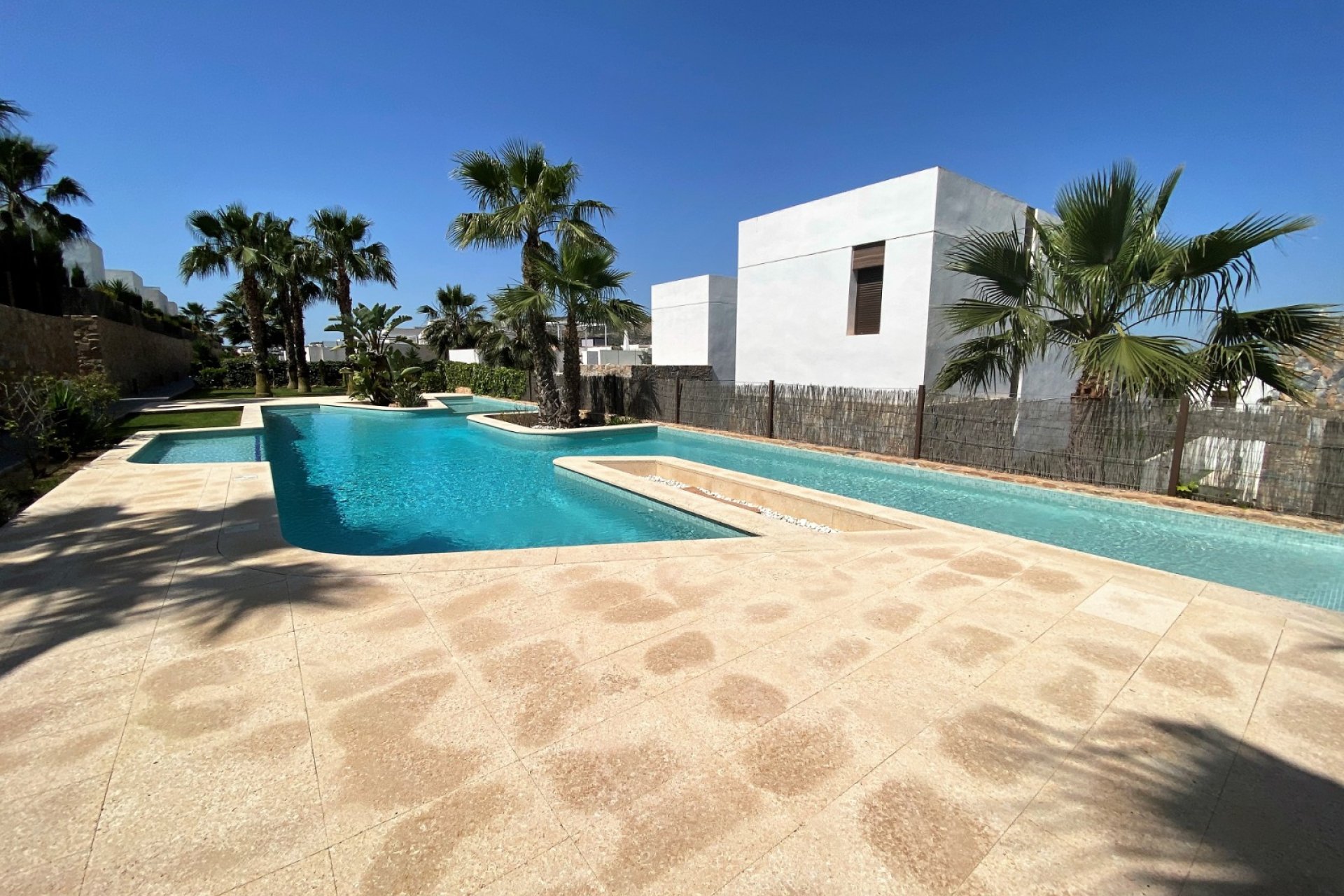 Re-Sale - Apartment - Algorfa