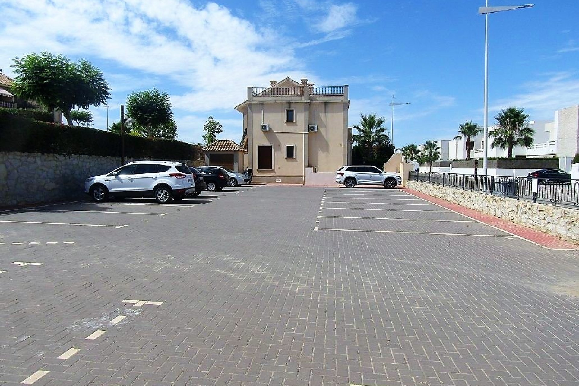 Re-Sale - Apartment - Algorfa