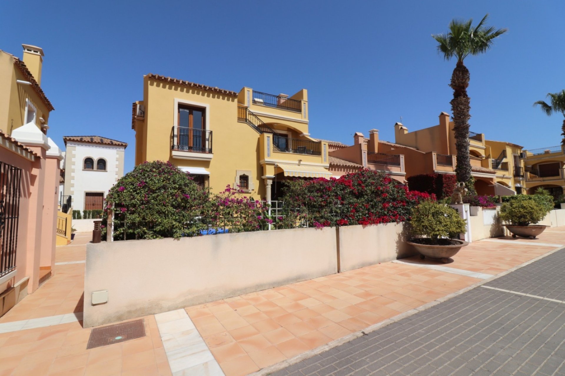 Re-Sale - Apartment - Algorfa