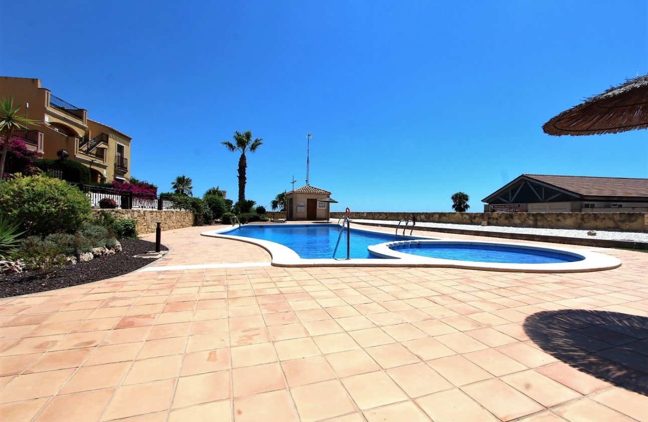 Re-Sale - Apartment - Algorfa