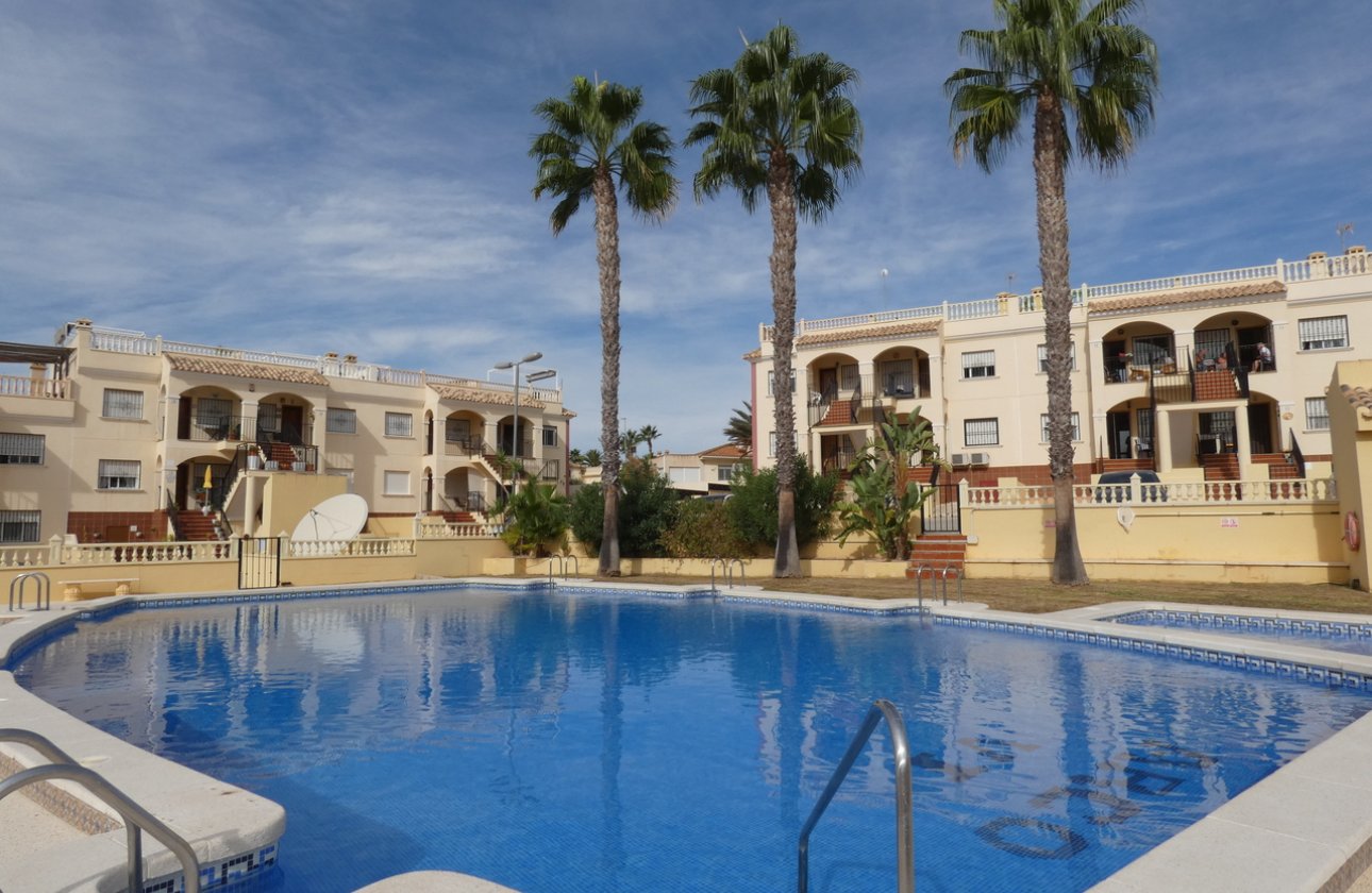 Re-Sale - Apartment - Algorfa
