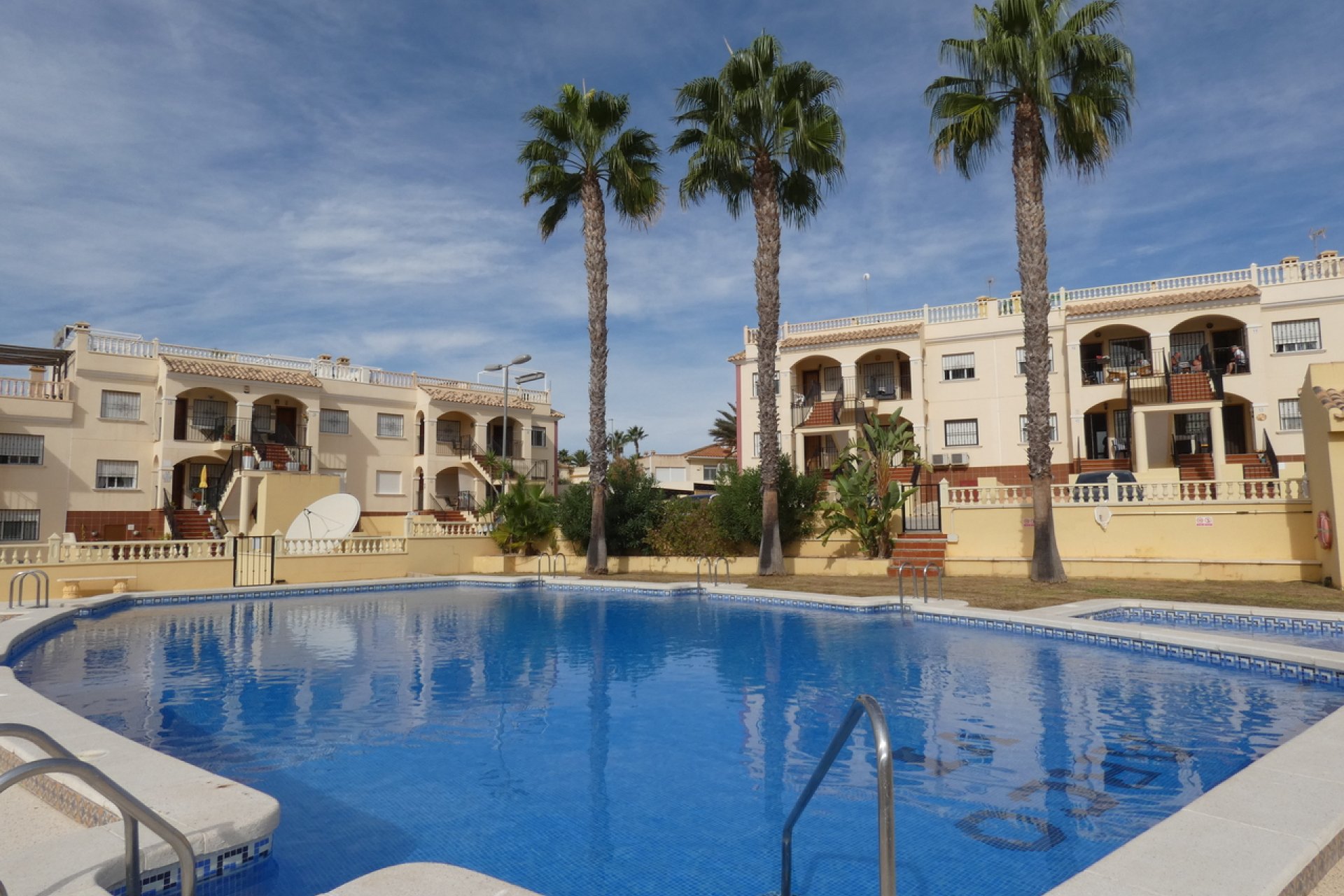 Re-Sale - Apartment - Algorfa