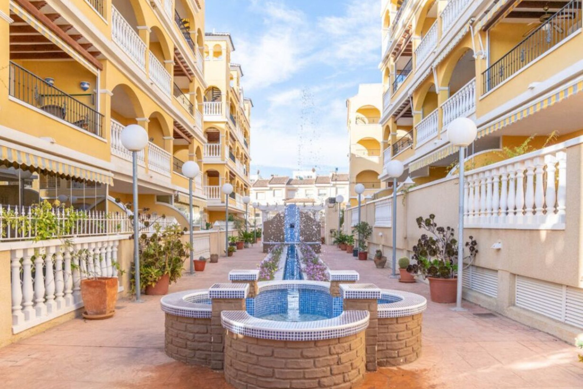 Re-Sale - Apartment - Algorfa