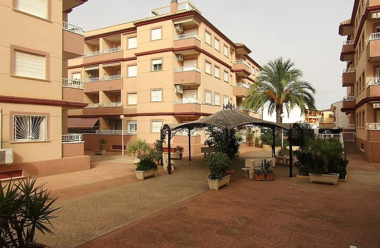 Re-Sale - Apartment - Algorfa