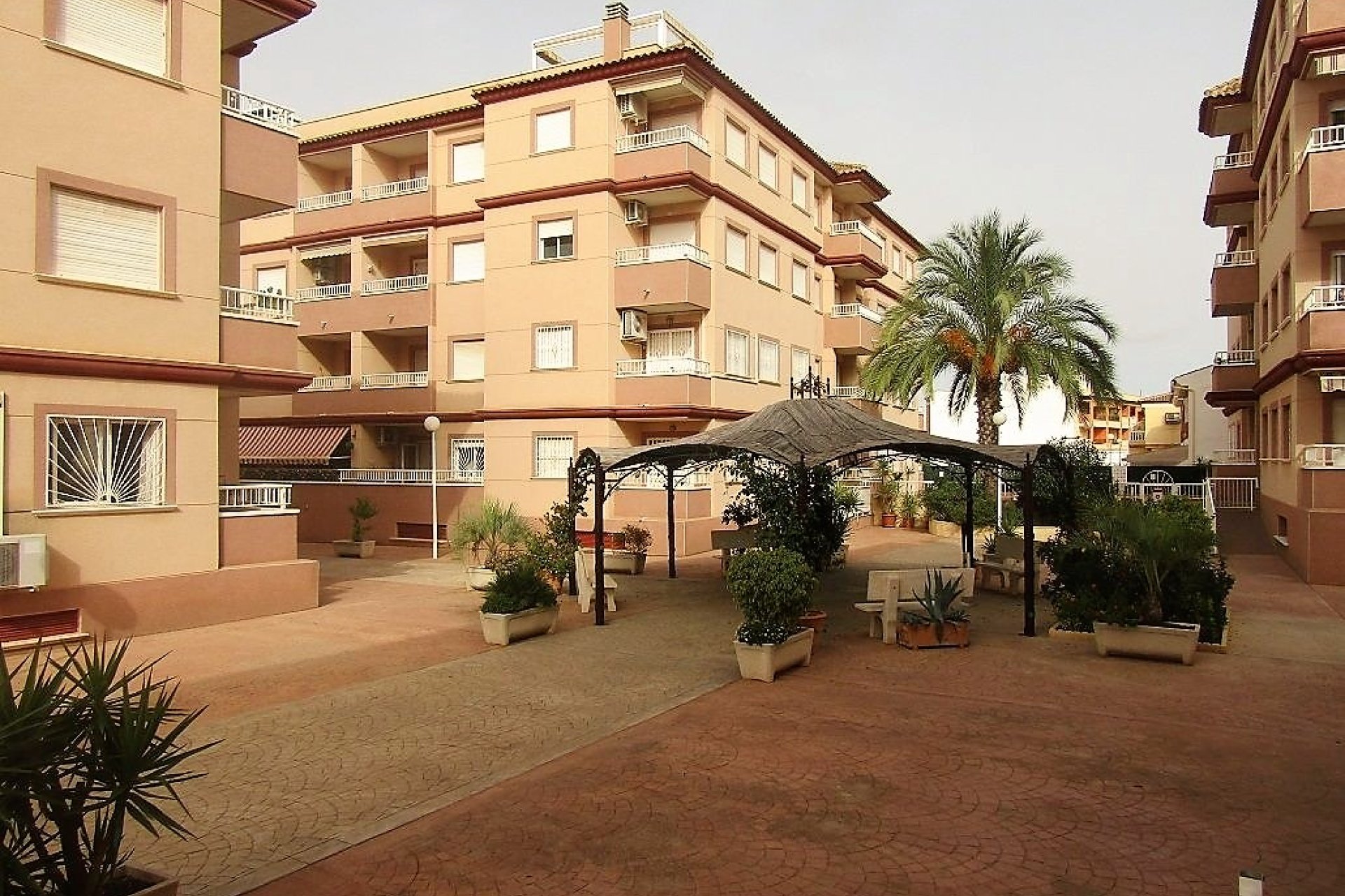 Re-Sale - Apartment - Algorfa