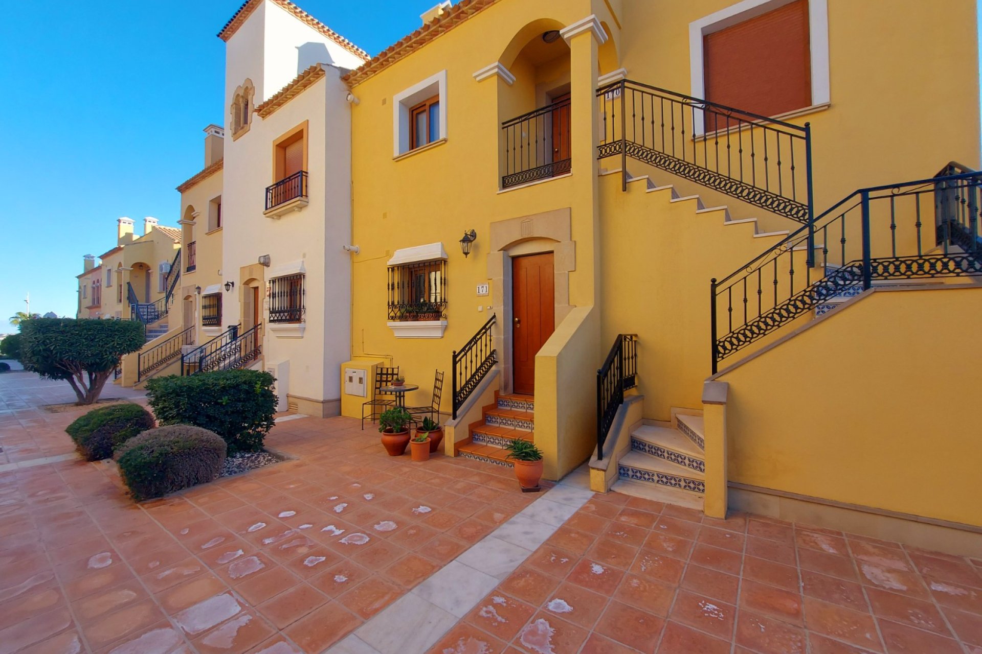 Re-Sale - Apartment - Algorfa