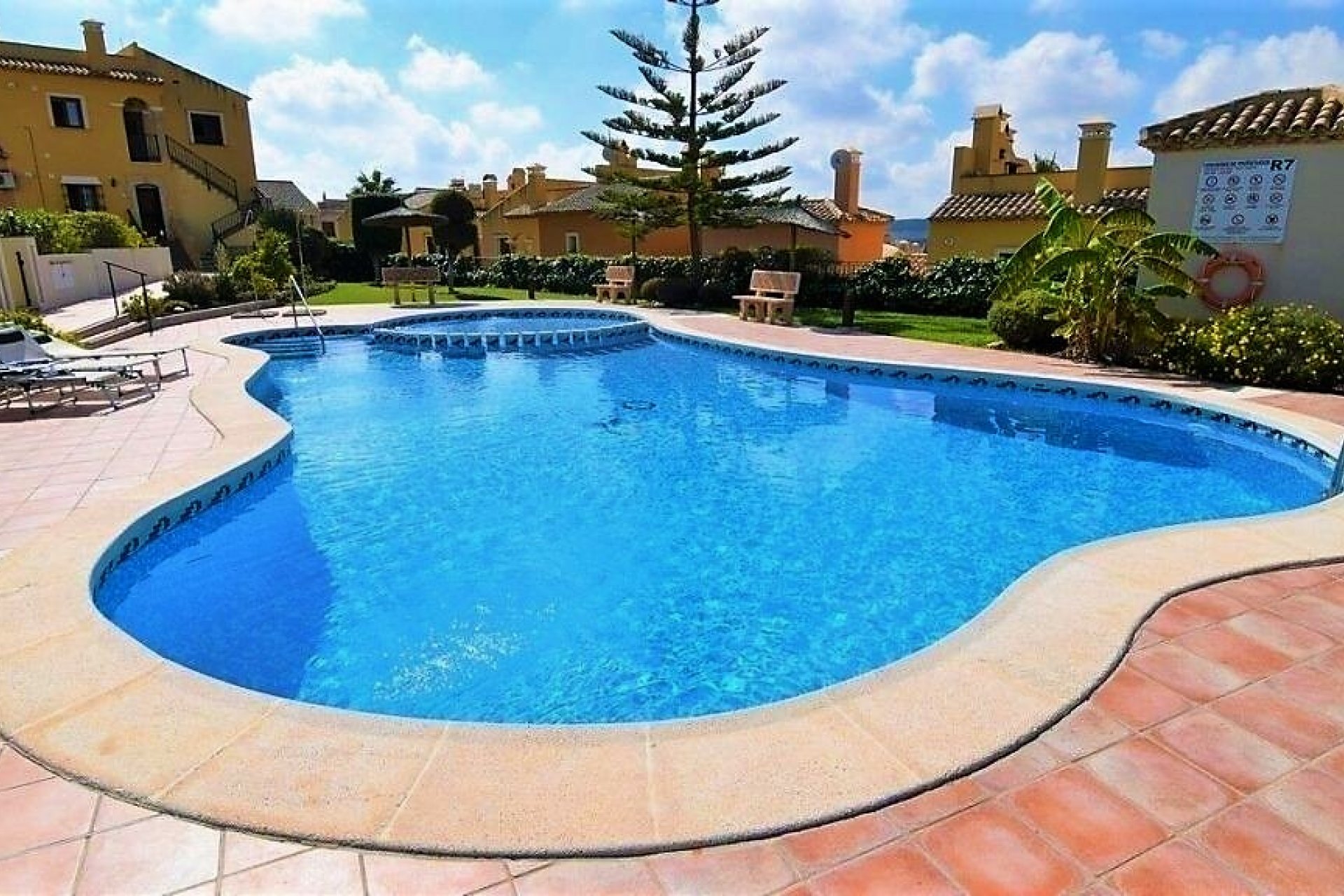 Re-Sale - Apartment - Algorfa