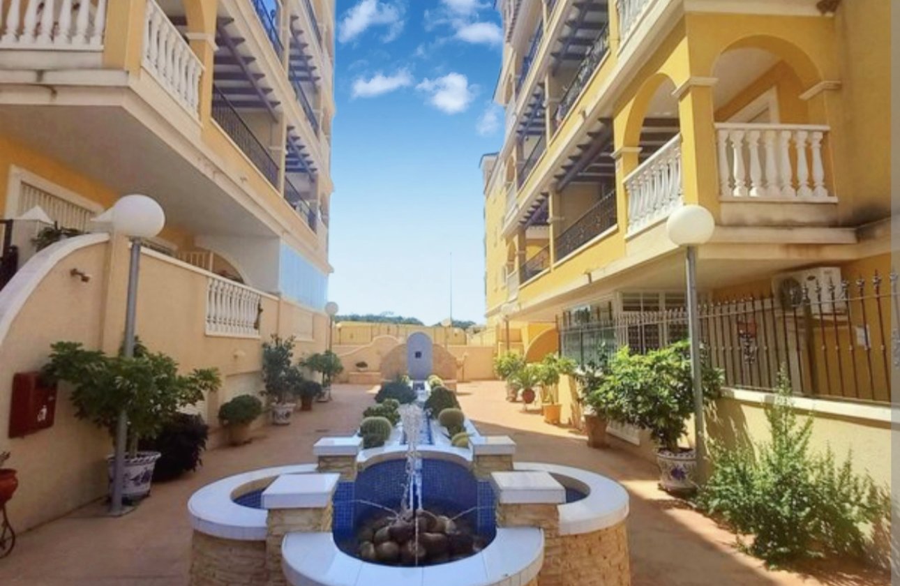 Re-Sale - Apartment - Algorfa